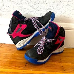 Super 90s Neon Columbia Boots